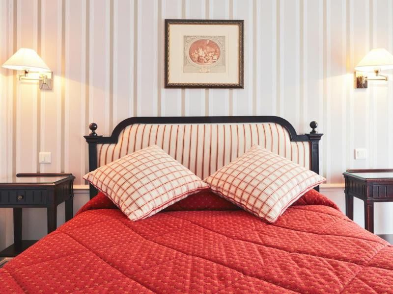 Golden Tulip Washington Opera Hotel Paris Bagian luar foto