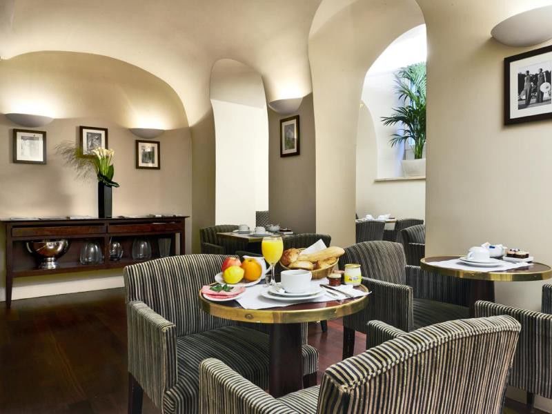Golden Tulip Washington Opera Hotel Paris Bagian luar foto