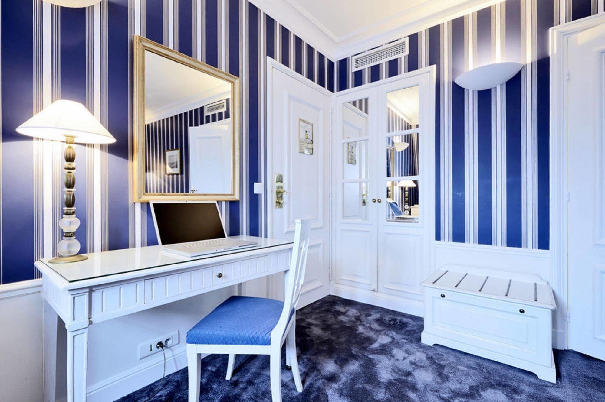 Golden Tulip Washington Opera Hotel Paris Bagian luar foto